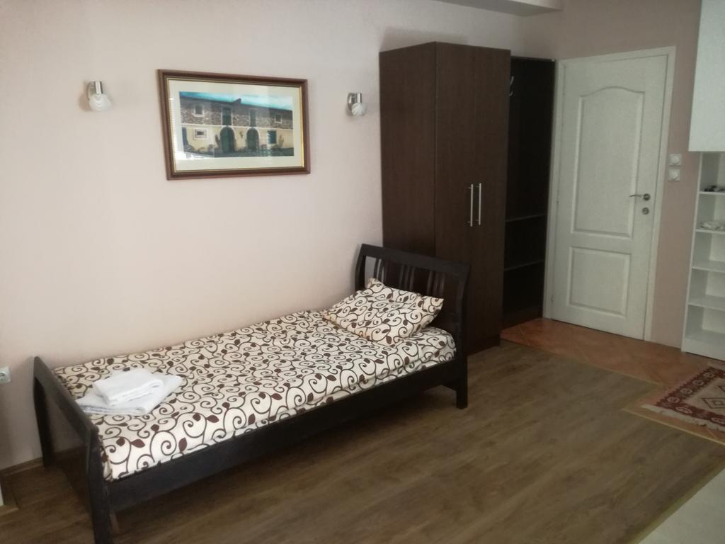 Villa Gala Skopje Buitenkant foto